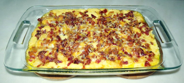 Bacon-Covered Crock-Pot Mac & Cheese - Finished product.JPG