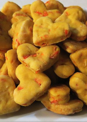 Simple Homemade Organic Dog Treats - Cookies - Main Image.JPG